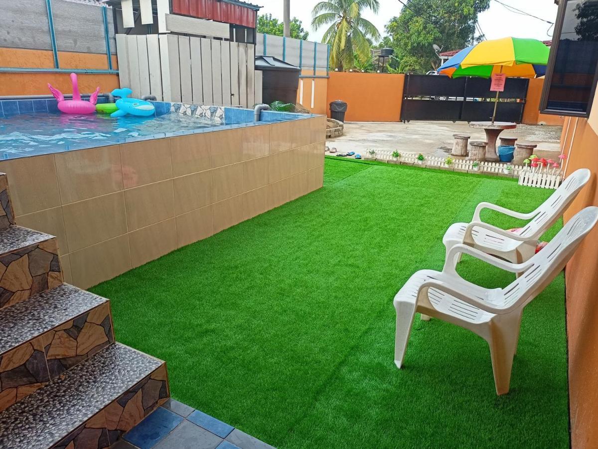 Ns Homestay Private Pool Tanah Merah  Exteriör bild