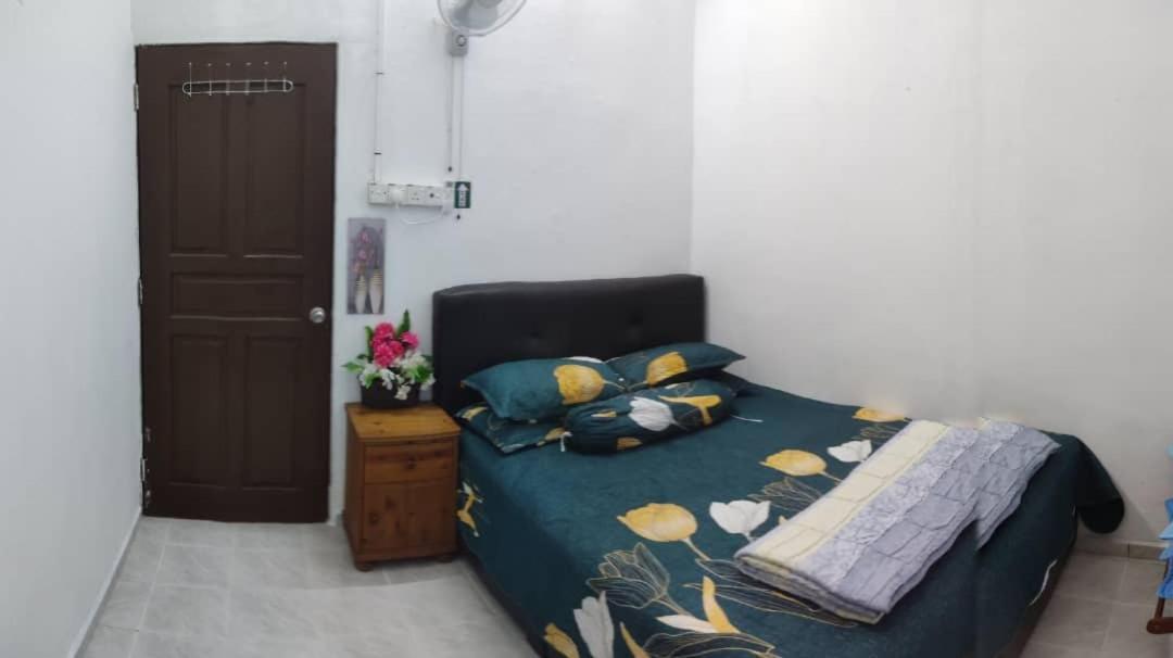 Ns Homestay Private Pool Tanah Merah  Exteriör bild