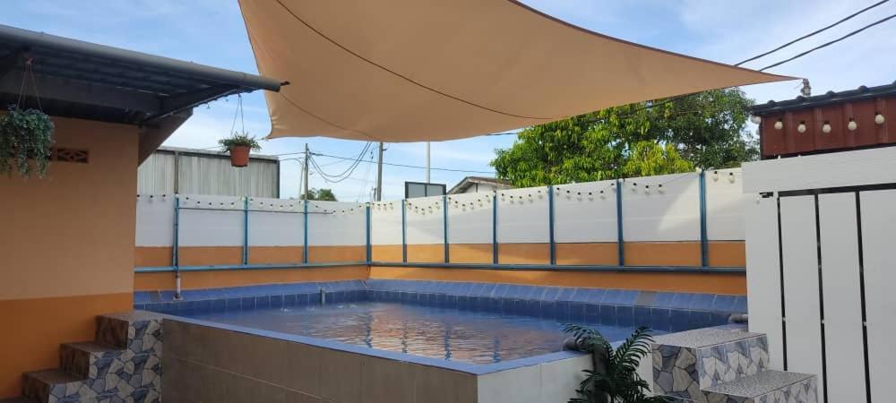 Ns Homestay Private Pool Tanah Merah  Exteriör bild